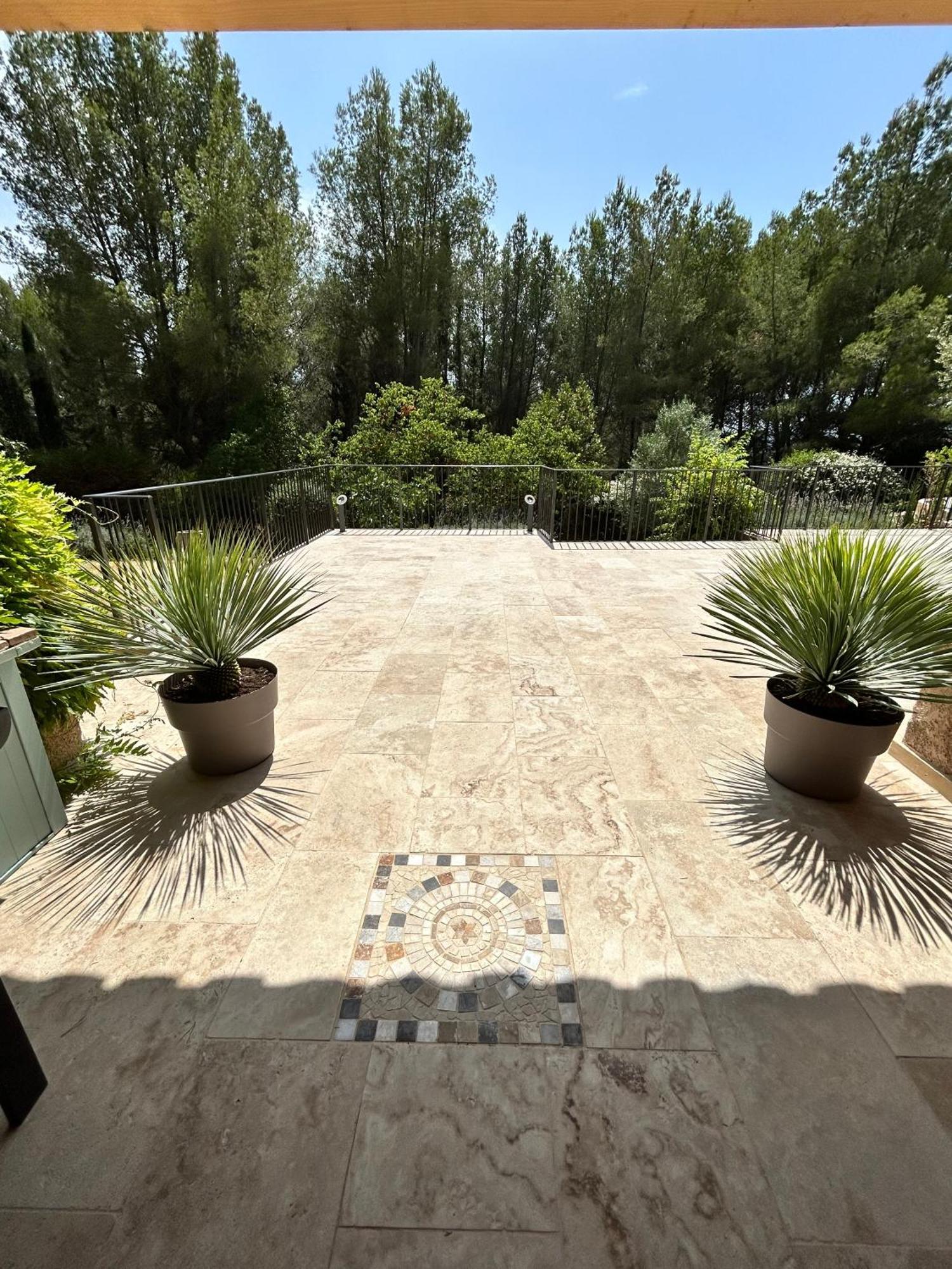 Villa De Charme En Campagne Avec Piscine Privee Et Nature Luxuriante Le Beausset Eksteriør billede