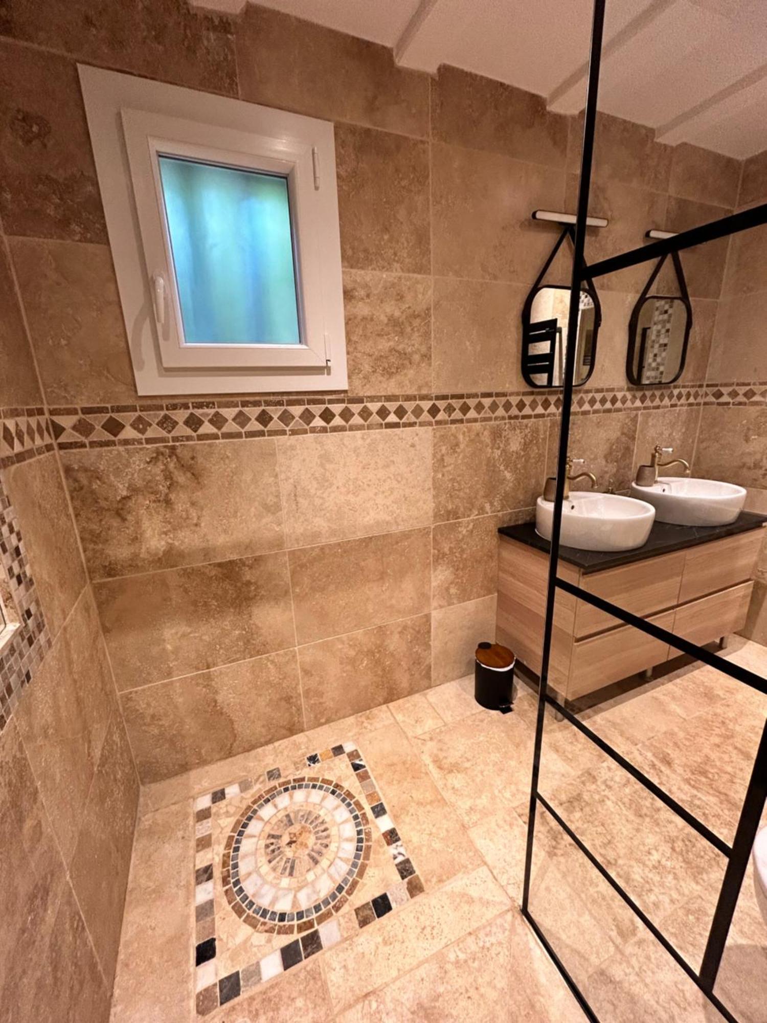 Villa De Charme En Campagne Avec Piscine Privee Et Nature Luxuriante Le Beausset Eksteriør billede